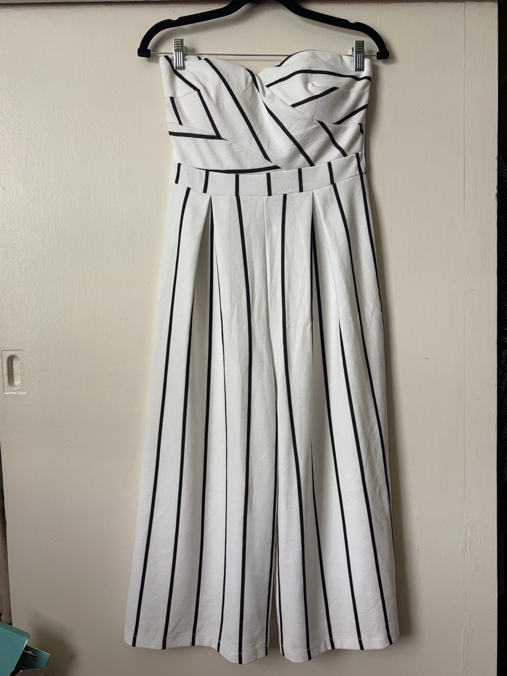 VENUS Black and White Strapless Jumpsuit